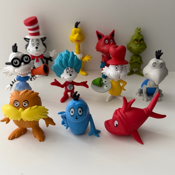 FUNKO Mystery Minis Dr. Seuss 11pc. Blind Box Figure Set